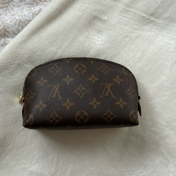 Louis Vuitton Make up Pouch - Picture 1 of 6